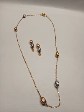 Fashion Jewelry Gold Clover Station Necklace with Silver Accents